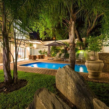 Montebello Guesthouse Windhoek Exterior foto