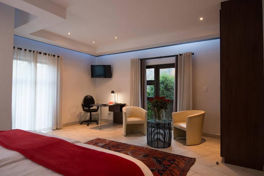Montebello Guesthouse Windhoek Exterior foto